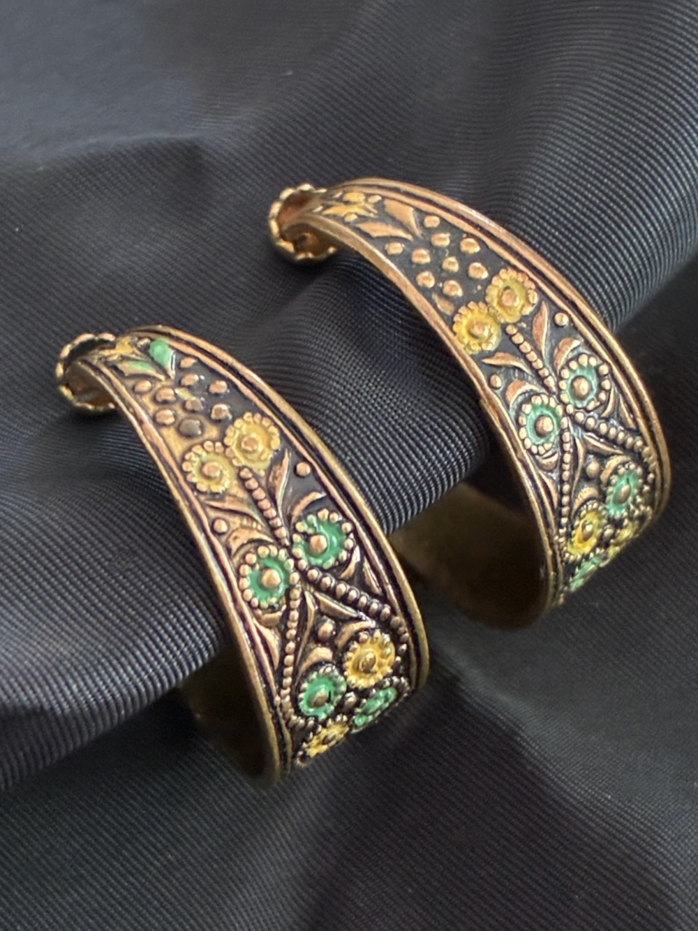 VTG 1950s Damascene Enamel Hoop Earrings Screw Back